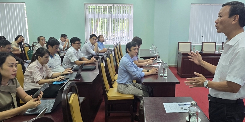 Training course on teaching innovation and entrepreneurship for 30 lecturers