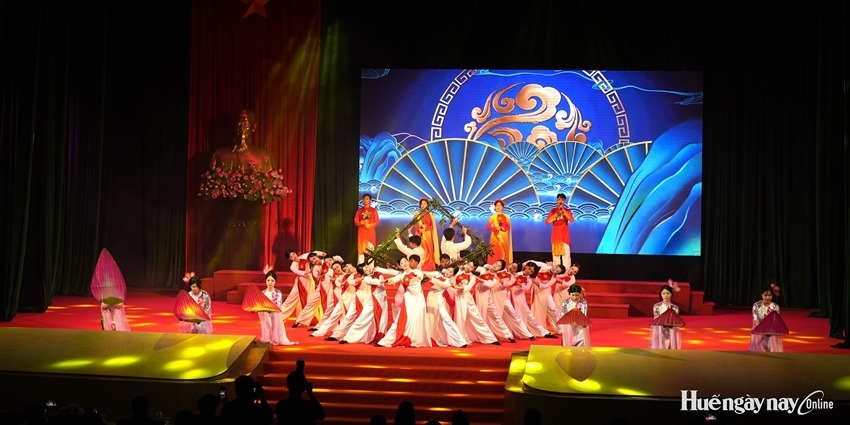 Cultural and arts festival ‘Song of Great National Unity’