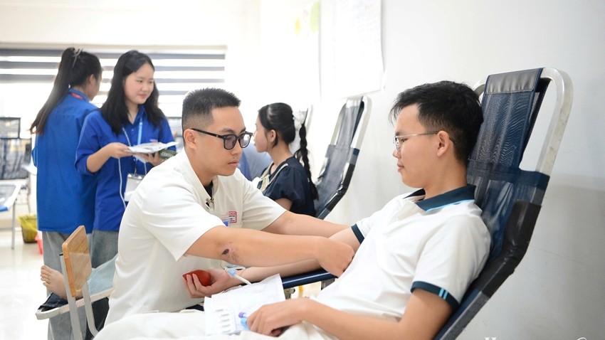 Over 500 Union Members and Students participate in Blood Donation Campaign