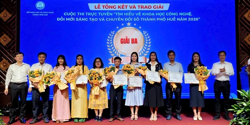 72 prizes awarded at the online contest on ‘Learning about science and technology, innovation, and digital transformation in Hue City’