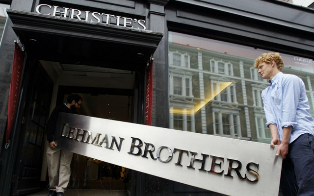 Tổng thống Obama đắc cử nhiệm kỳ đầu khi kinh tế Mỹ lún sâu vào suy thoái. (Ảnh: Reuters)