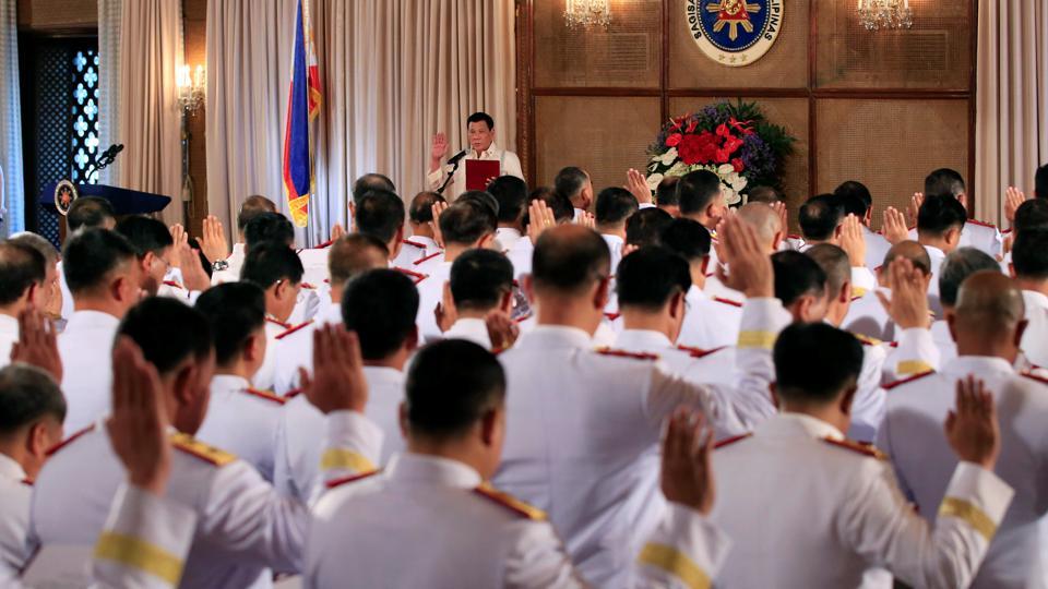 canh sat philippines giai the don vi chong ma tuy hinh anh 1