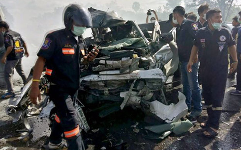 cac cung duong tu than va tai nan giao thong kinh hoang o thai lan hinh 2