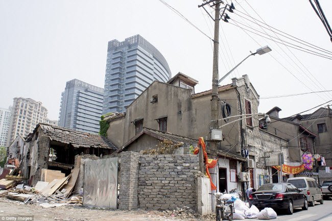 Ảnh phơi bày khoảng cách giàu nghèo trên thế giới hình ảnh 12 anh phoi bay khoang cach giau ngheo tren the gioi hinh anh 12