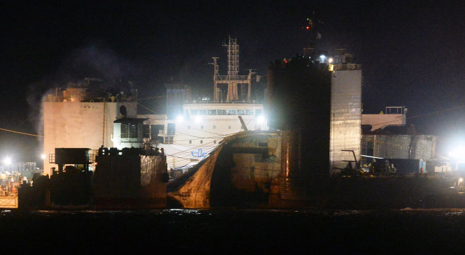 Toàn cảnh trục vớt phà Sewol chìm từ năm 2014 tại Hàn Quốc