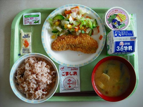 cuoc song thu vi ben trong nen giao duc khien ca the gioi nguong mo hinh anh 2