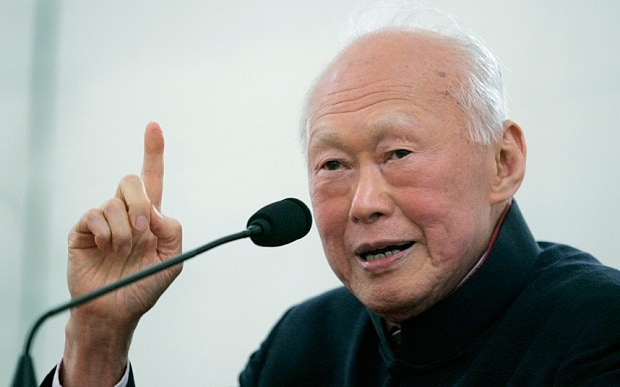 ly quang dieu dep via he bat nhao o singapore the nao? hinh anh 1
