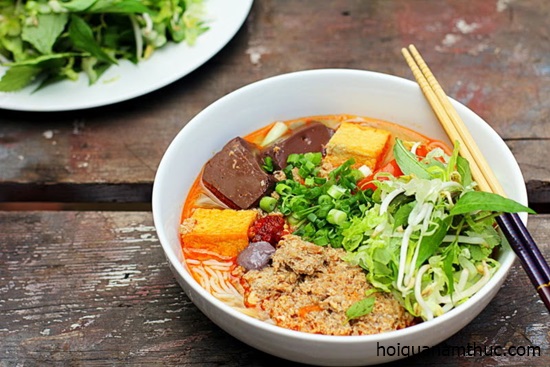 diem mat nhung mon bun nang mui nhung "an la me" khap 3 mien hinh anh 3