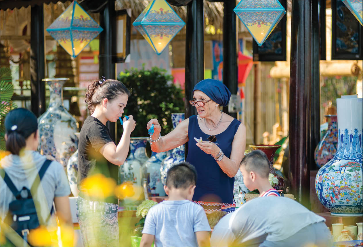 The ceramic space attracting tourists