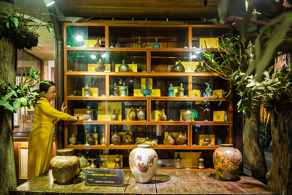 Adding more choice of gifts for tourists when coming to Hue