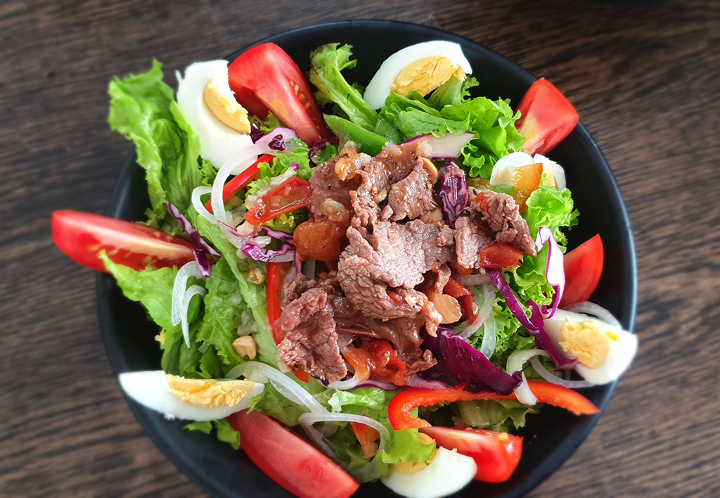 Delicious cuisine is a plus point of the resort