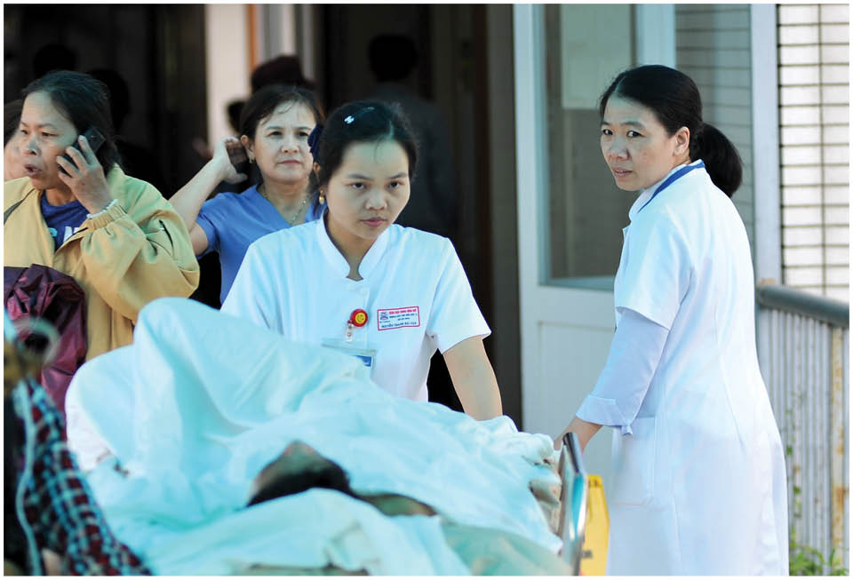 Lo lắng trước chuyển biến của người bệnh