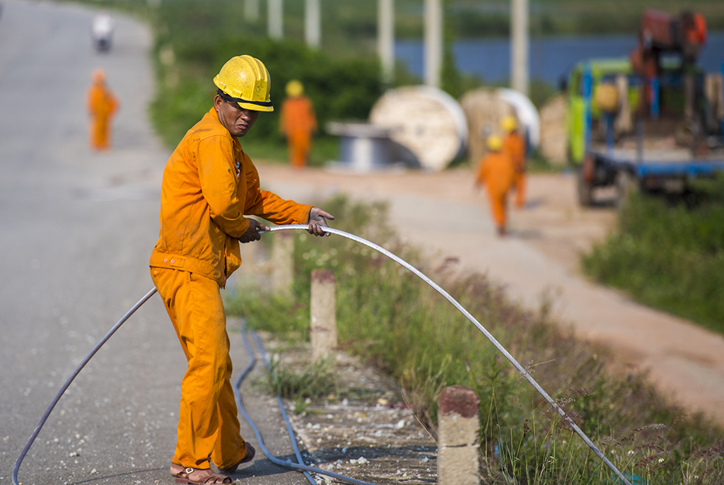 Chuẩn bị vượt sông Đại Giang