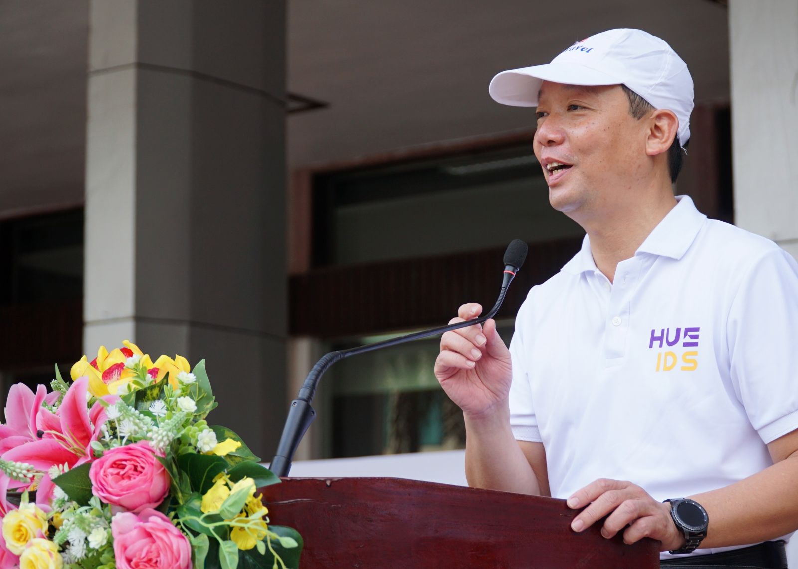 Vice Chairman of the provincial People's Committee Phan Thien Dinh highly appreciated the awareness of environmental protection through the 