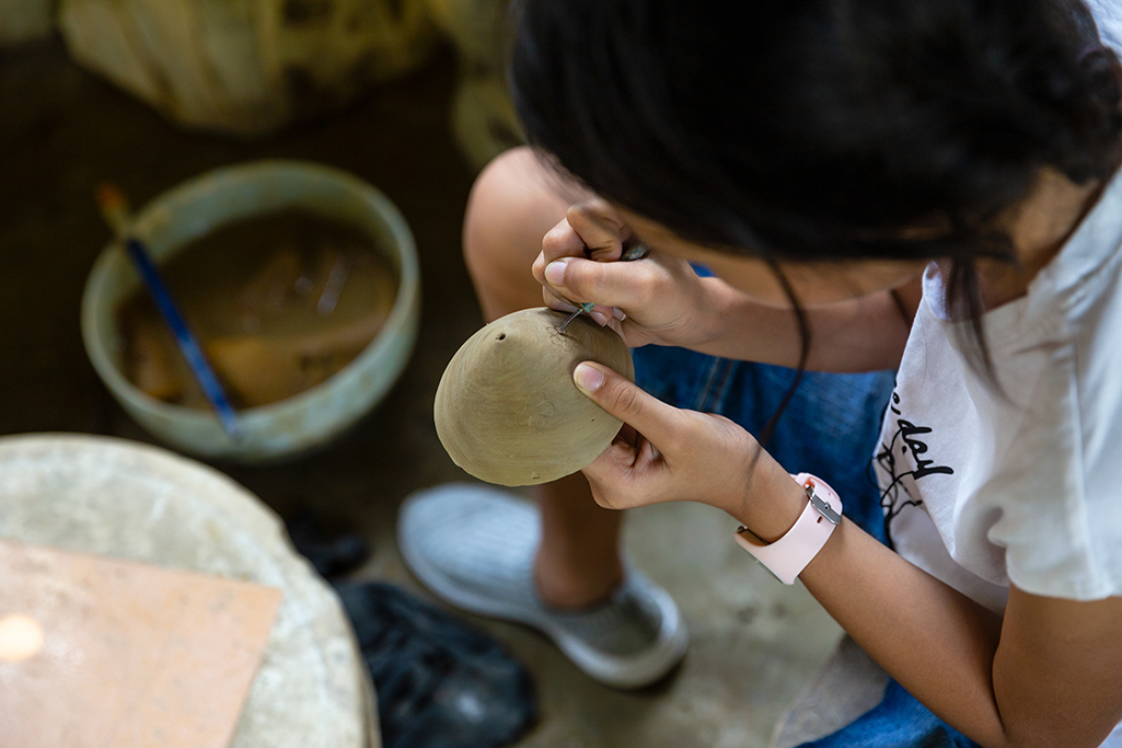Learning to make potteries