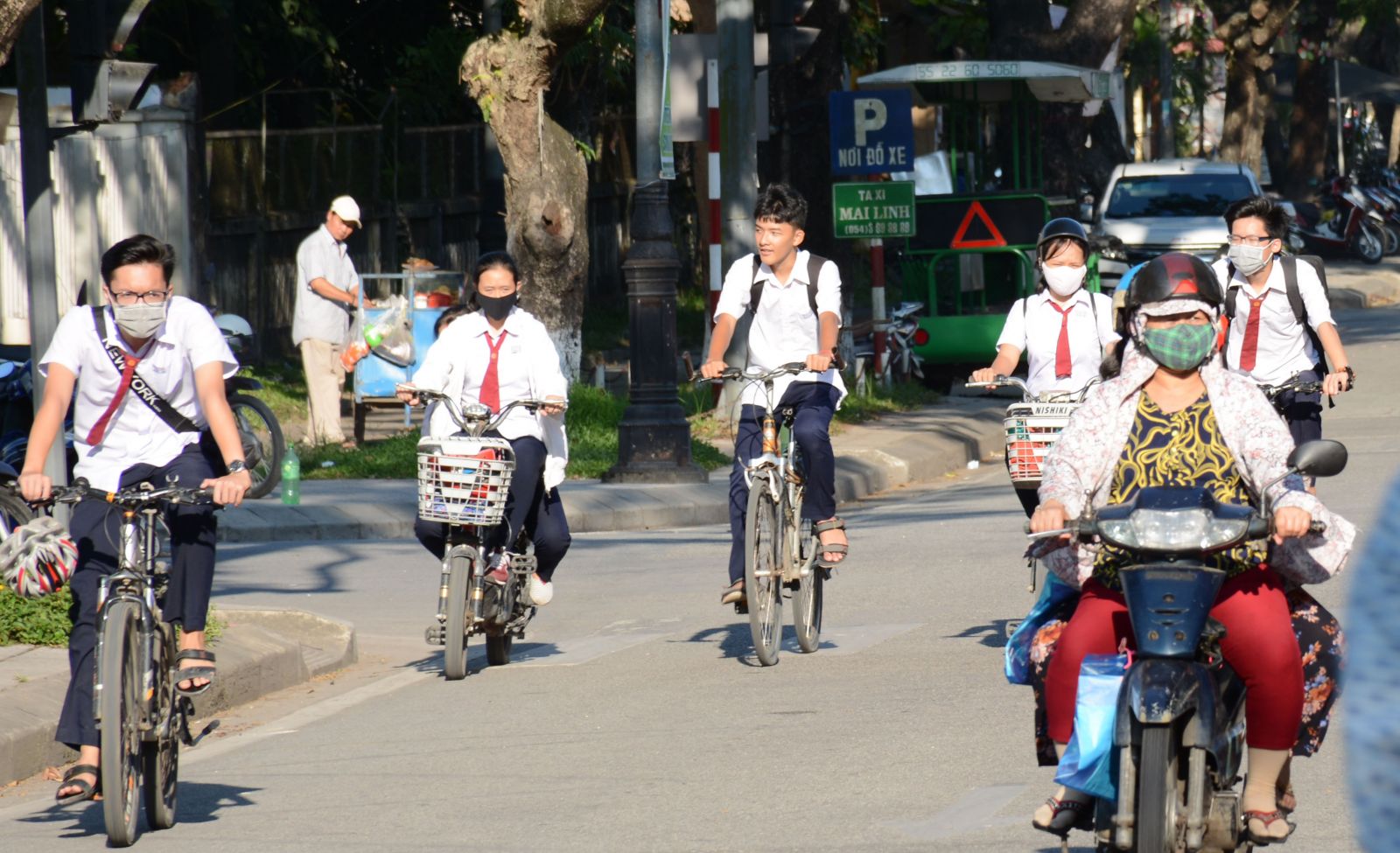 Học sinh chiếm tỷ lệ buồn trong số 2000 trẻ em tử vong vì TNGT hàng năm