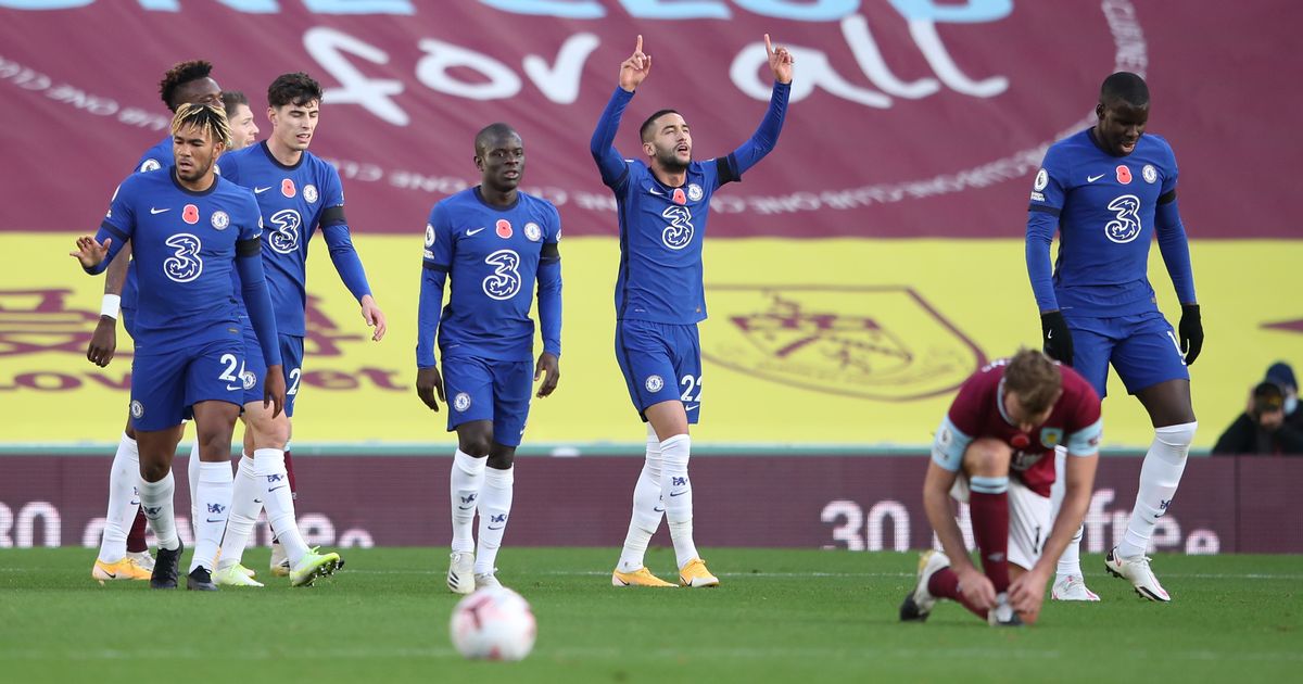 Ziyech mở tỉ số trận đấu