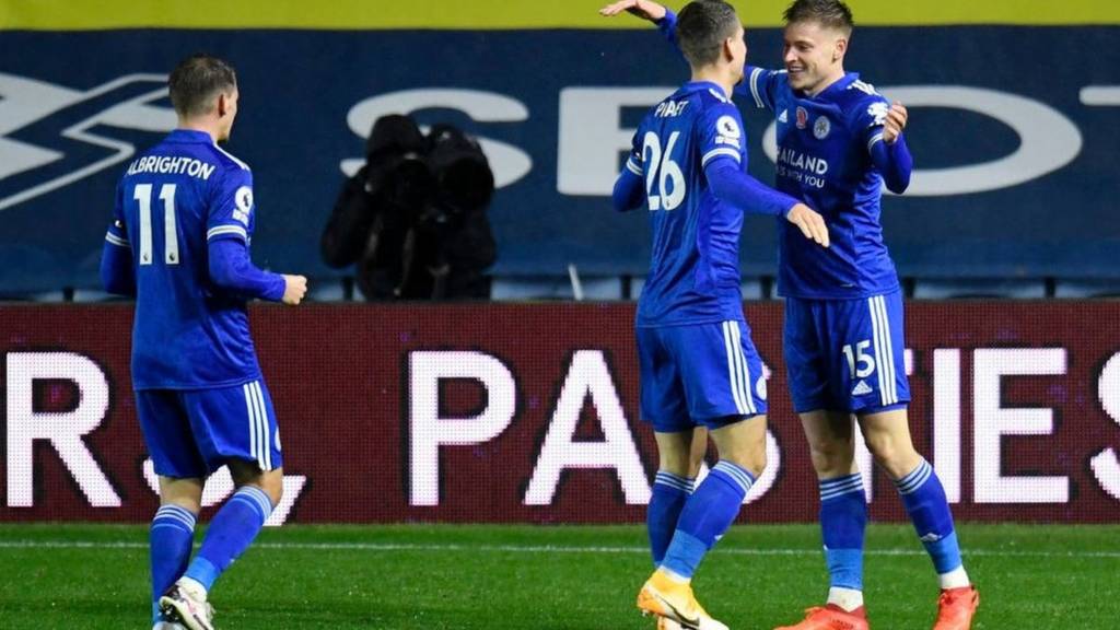 Barnes mở tỉ số cho Leicester