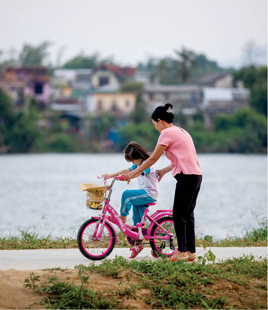 Running, cycling and breathing fresh air at dawn
