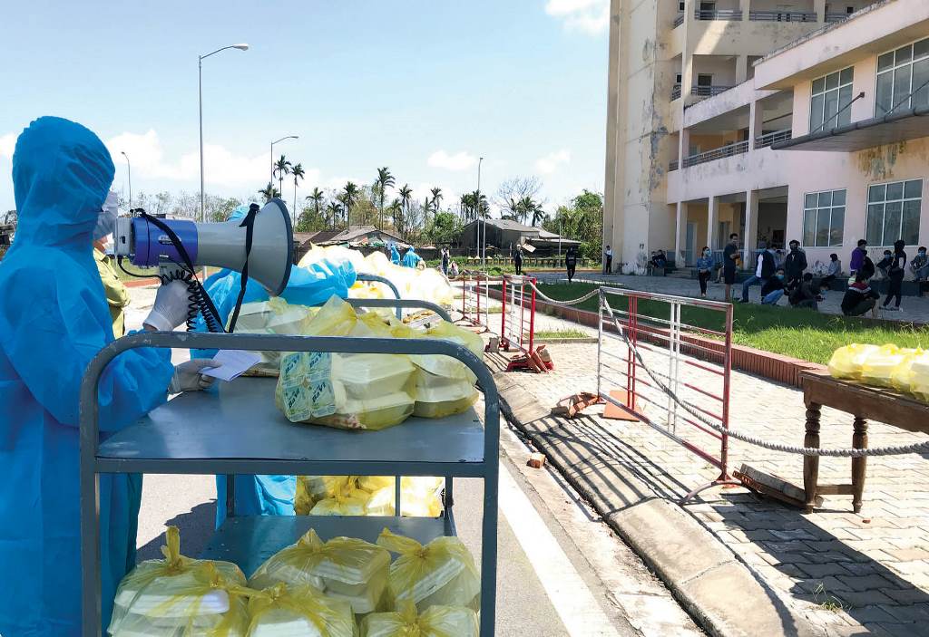 Allocating rice portions to people under quarantine