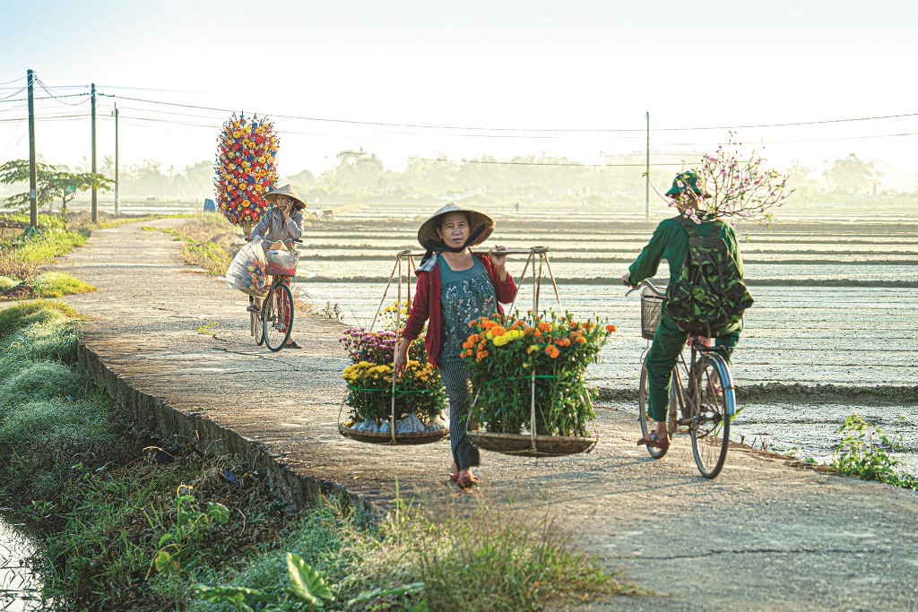 Preparing to bring flowers to town