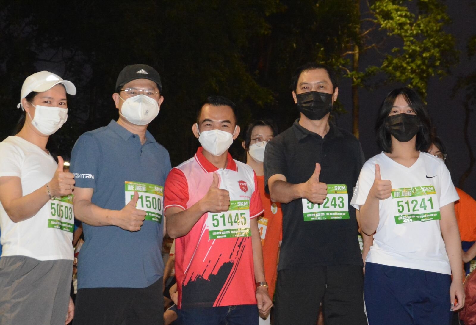 Deputy Chairman of the Provincial People’s Committee Hoang Hai Minh (second from left)