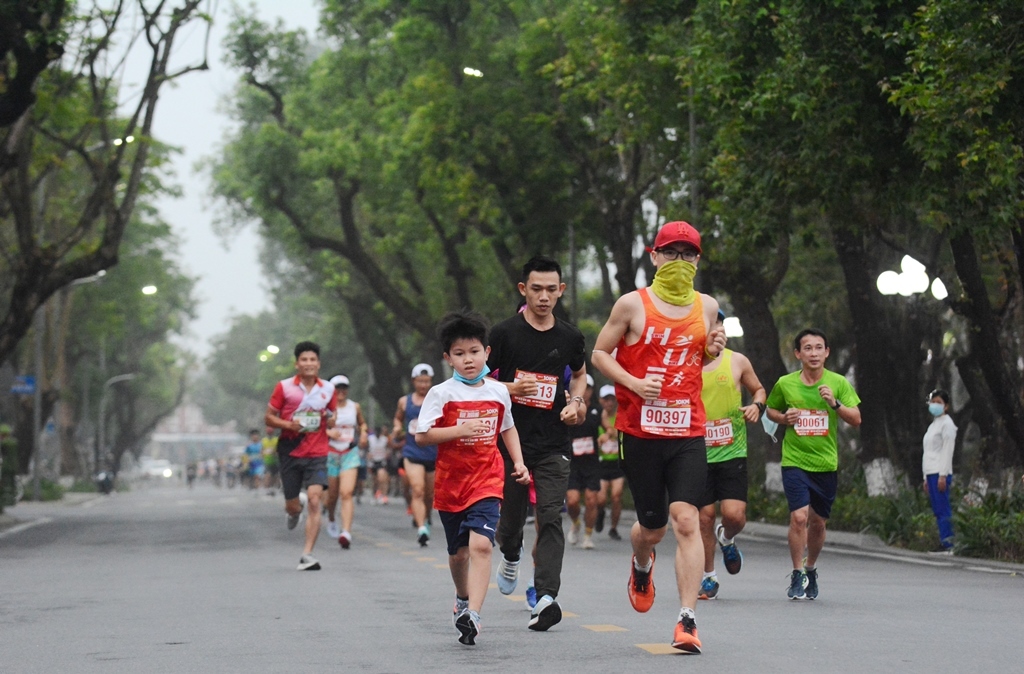 Running with adults