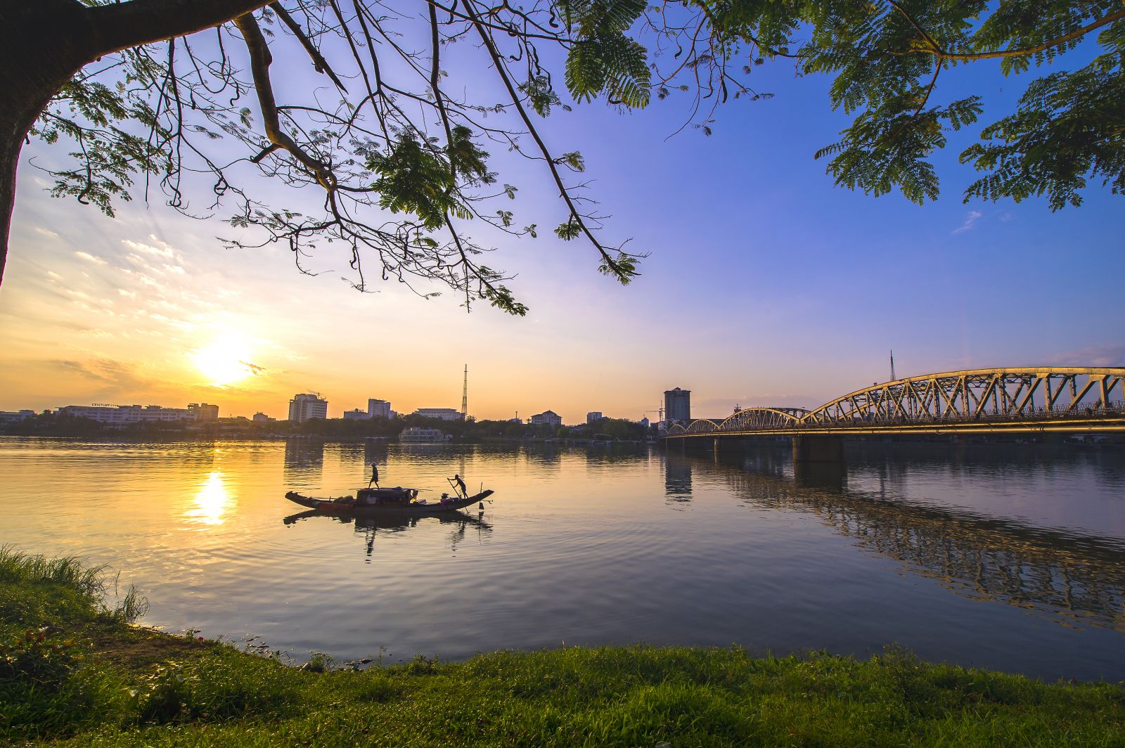 Dawn on the Huong River