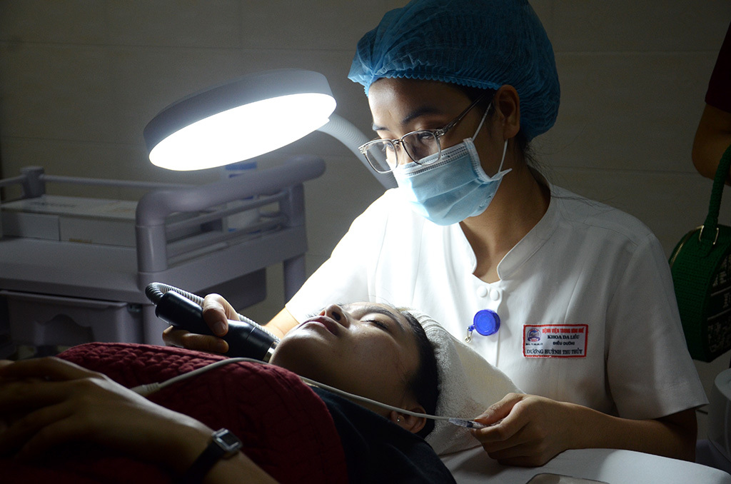 Recently, Hue has the public aesthetic center meeting the standards of quality and safety