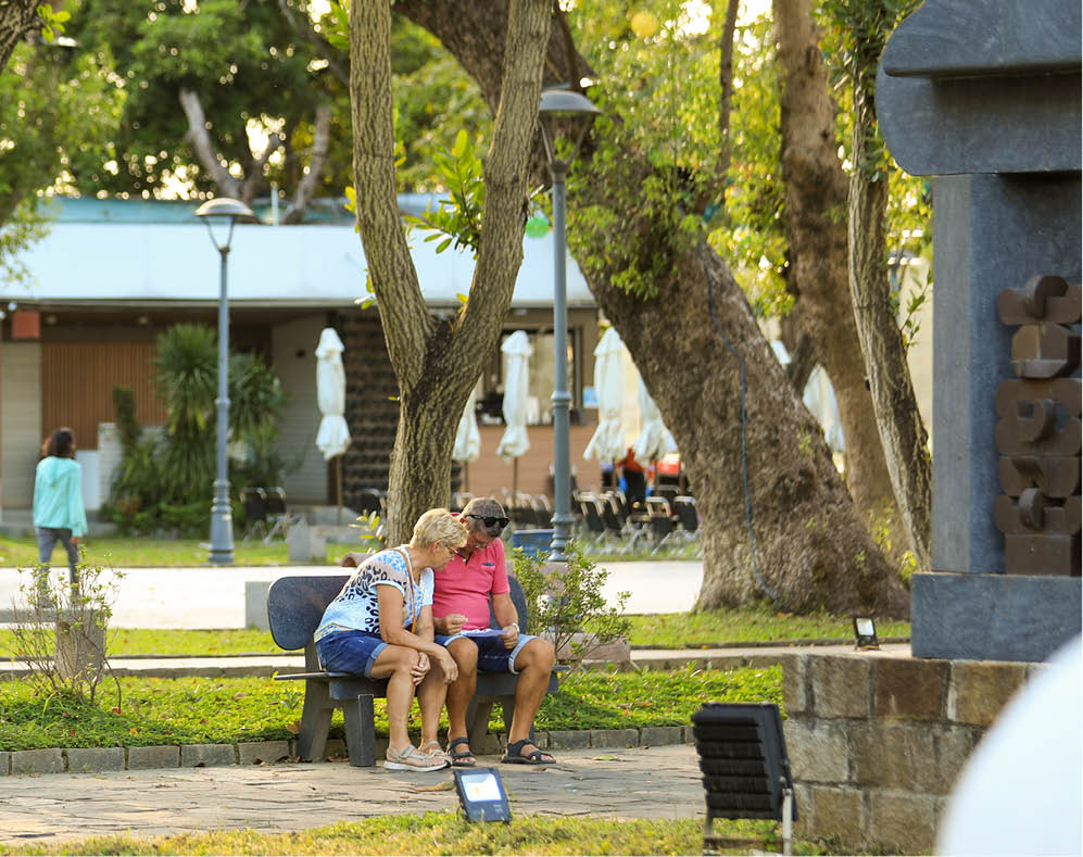 A gentle and peaceful Hue in the Autumn days