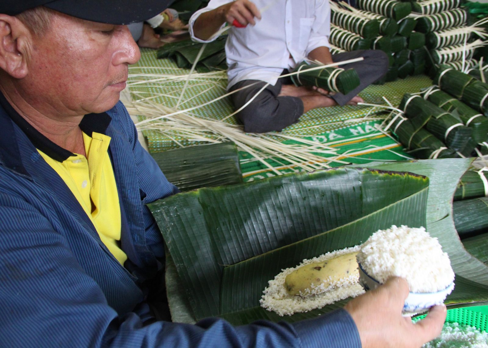 It takes many steps to reach the final product, in which, choosing, cleaning and arranging the leaves require meticulousness
