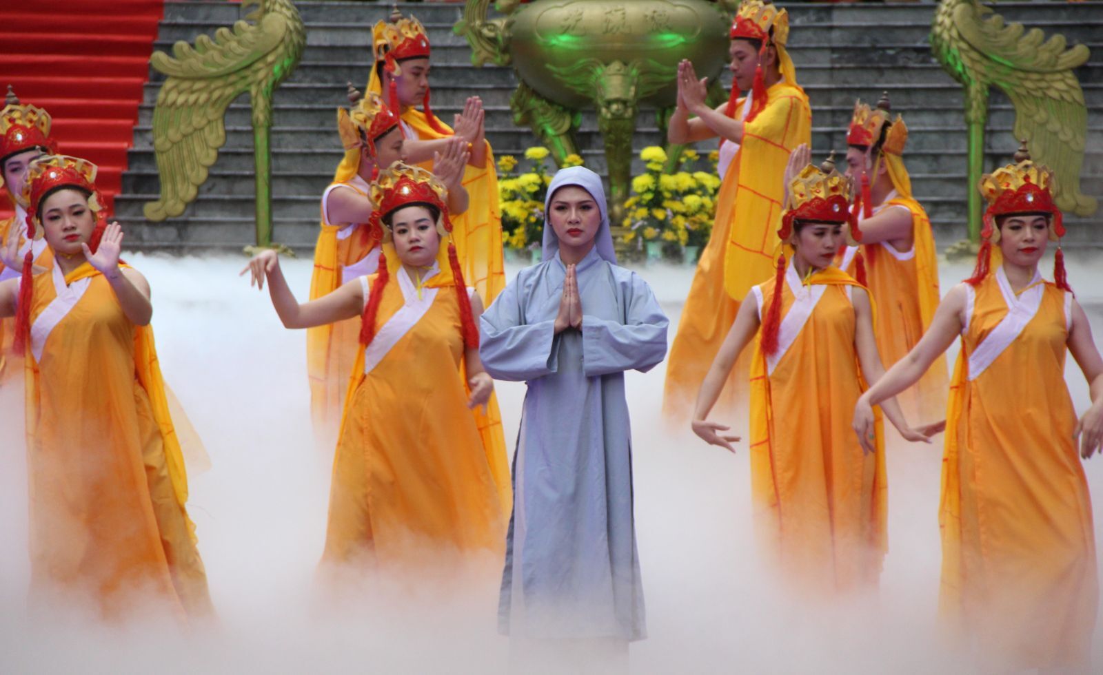 Princess Huyen Tran is a famous historical personage along with her father, King Tran Nhan Tong, are the celebrities associated with the formation of Thuan Hoa - Phu Xuan - Thua Thien Hue land