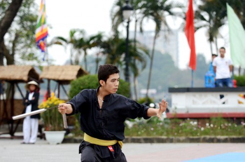 Tiếp đến là những bài quyền, binh khí đặc sắc