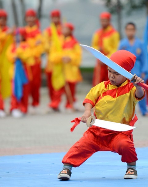 Bài Song đao của một võ sinh 