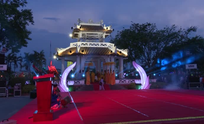 Sâu lắng lễ hội Quảng Chiếu