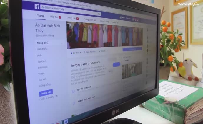 May áo dài lấy nhanh khi đến Huế