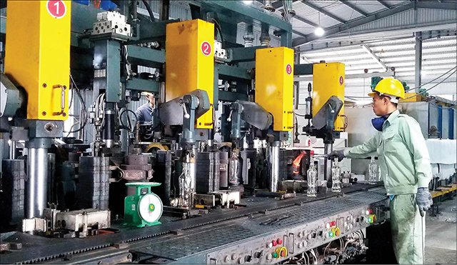 The first glass production plant in the Central of Vietnam