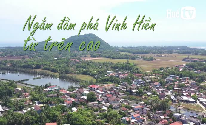 Đầm phá Vinh Hiền từ trên cao