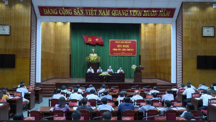 Công tác cán bộ và nhân sự - Nhiệm vụ hàng đầu