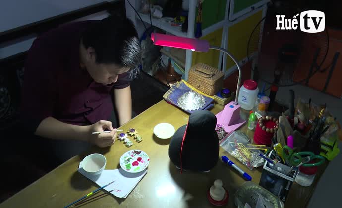 Recreating ancient costumes of the Nguyen Dynasty