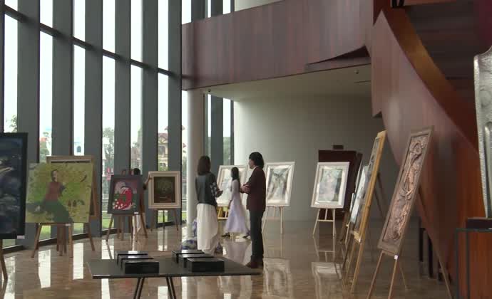 Fine Arts to Describe Daily Life