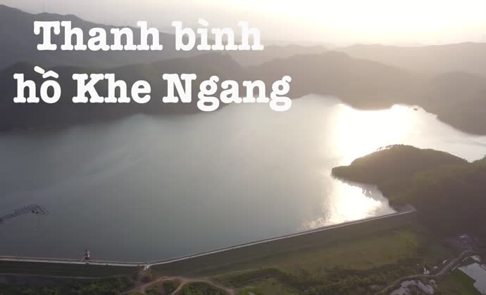 Thanh bình hồ Khe Ngang