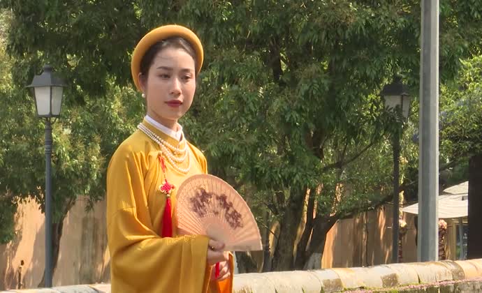 Giới trẻ mê chụp ảnh với cổ phục