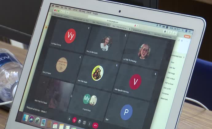 Áp dụng thi trực tuyến ở các trường đại học