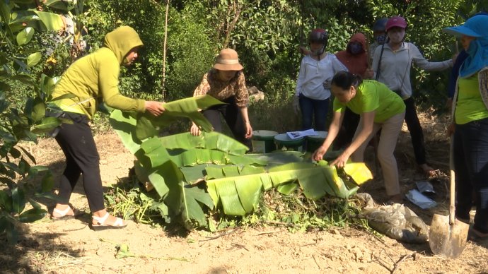 Sống xanh với phương pháp tận dụng vi sinh bản địa