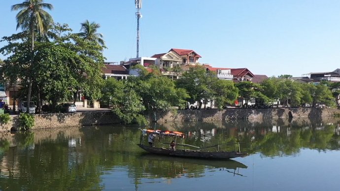 The VND 3,000 boat ride
