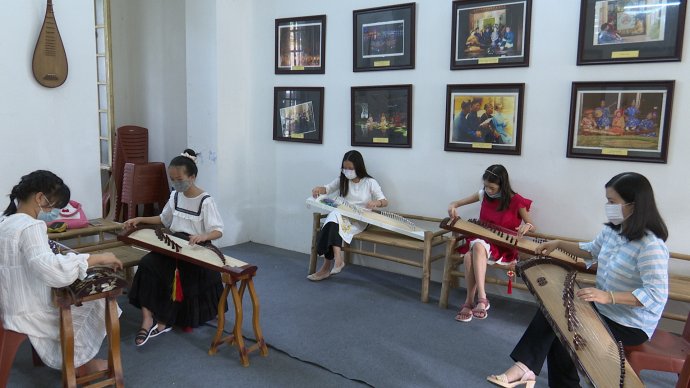 Lan tỏa tình yêu nhạc cụ truyền thống