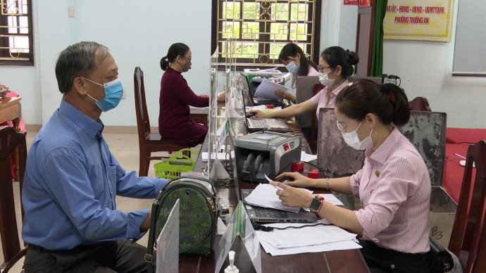 Bản tin kinh tế ngày 16/10: Cần thêm nguồn vốn trong giải quyết việc làm