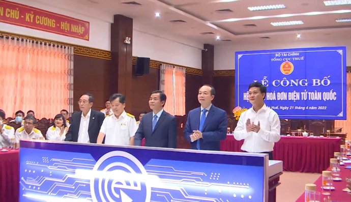 Về đích hóa đơn điện tử