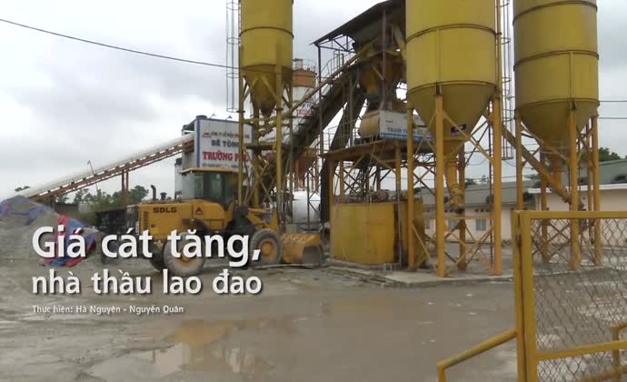 Giá cát tăng, nhà thầu lao đao